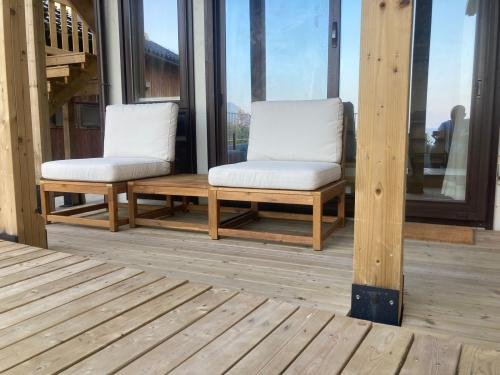 b-room-outside-terrace-scaled